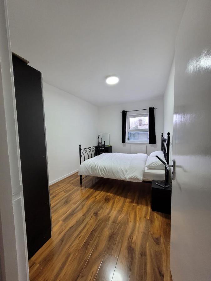 Stunning 1 Bedroom Apartment In London Eksteriør bilde